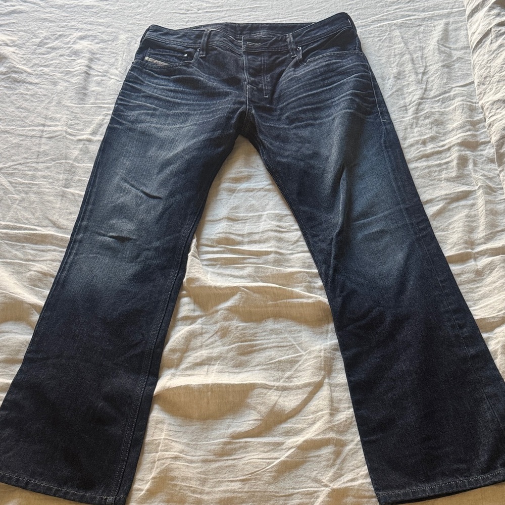 Diesel Men's Deep Indigo Bootcut Jeans 31/32